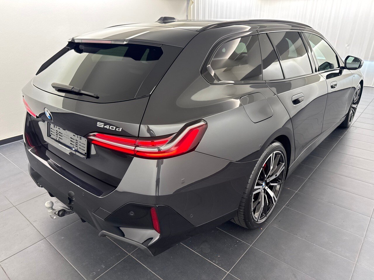 BMW 540d xDr 48V Tour M.S.Pro ''inkl. AHK Standheizung'', Hybride Léger Diesel/Électricité, Occasion / Utilisé, Automatique - 3