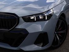 BMW 540d Touring M Sport PRO * BROOKLYN GRAU * ICONIC GLOW * B, Hybride Léger Diesel/Électricité, Occasion / Utilisé, Automatique - 2