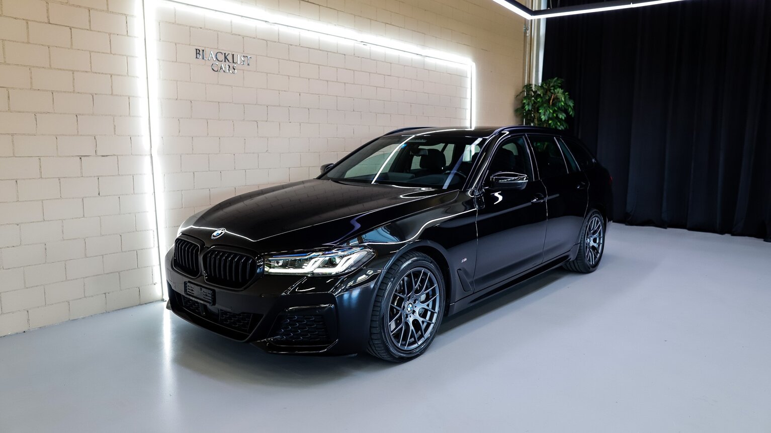 BMW 540d 48V Touring M Sport Steptronic