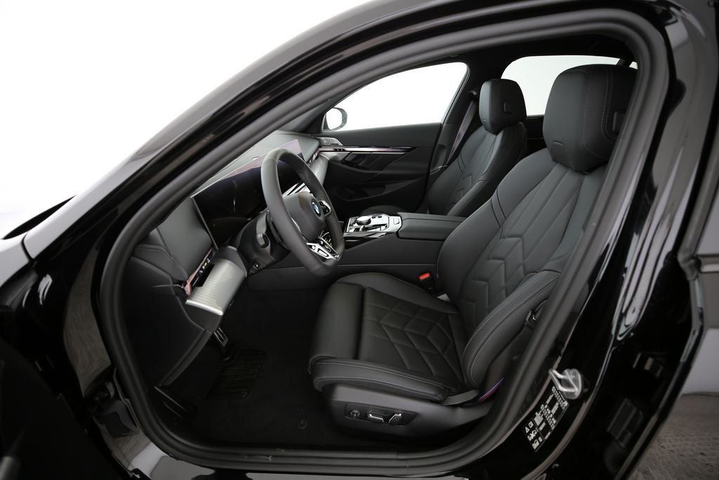 BMW 540d xDrive, Mild-Hybrid Diesel/Elektro, Neuwagen, Automatik - 4