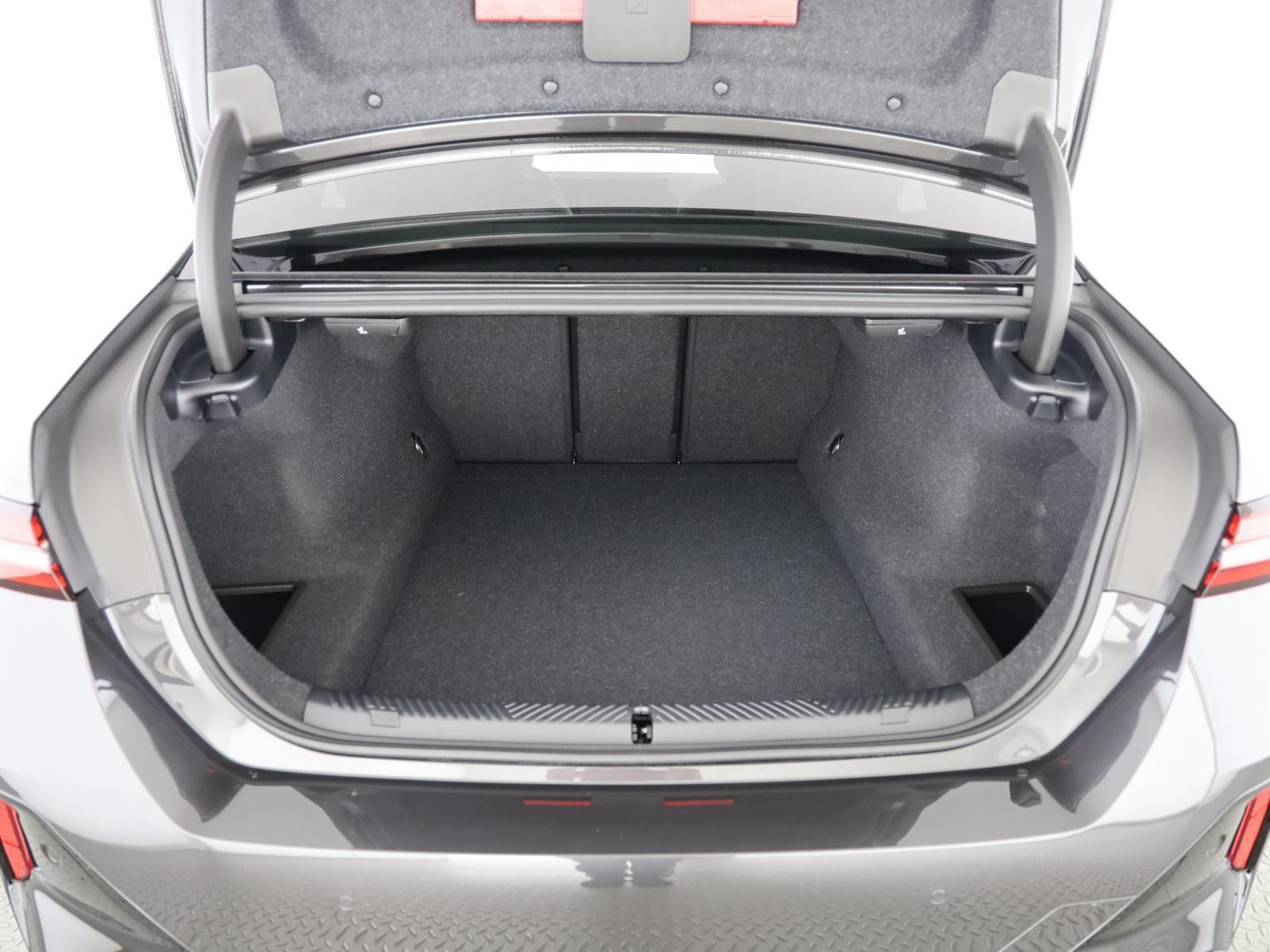 BMW 540 xDrive d 48V M Sport Pro Steptronic, Mild-Hybrid Diesel/Elektro, Neuwagen, Automatik - 7