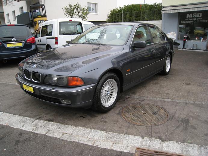 BMW 540i, Benzin, Occasion / Gebraucht, Handschaltung
