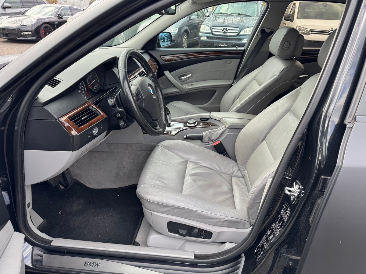 BMW 540i Steptronic, Benzin, Occasion / Gebraucht, Automat - 7