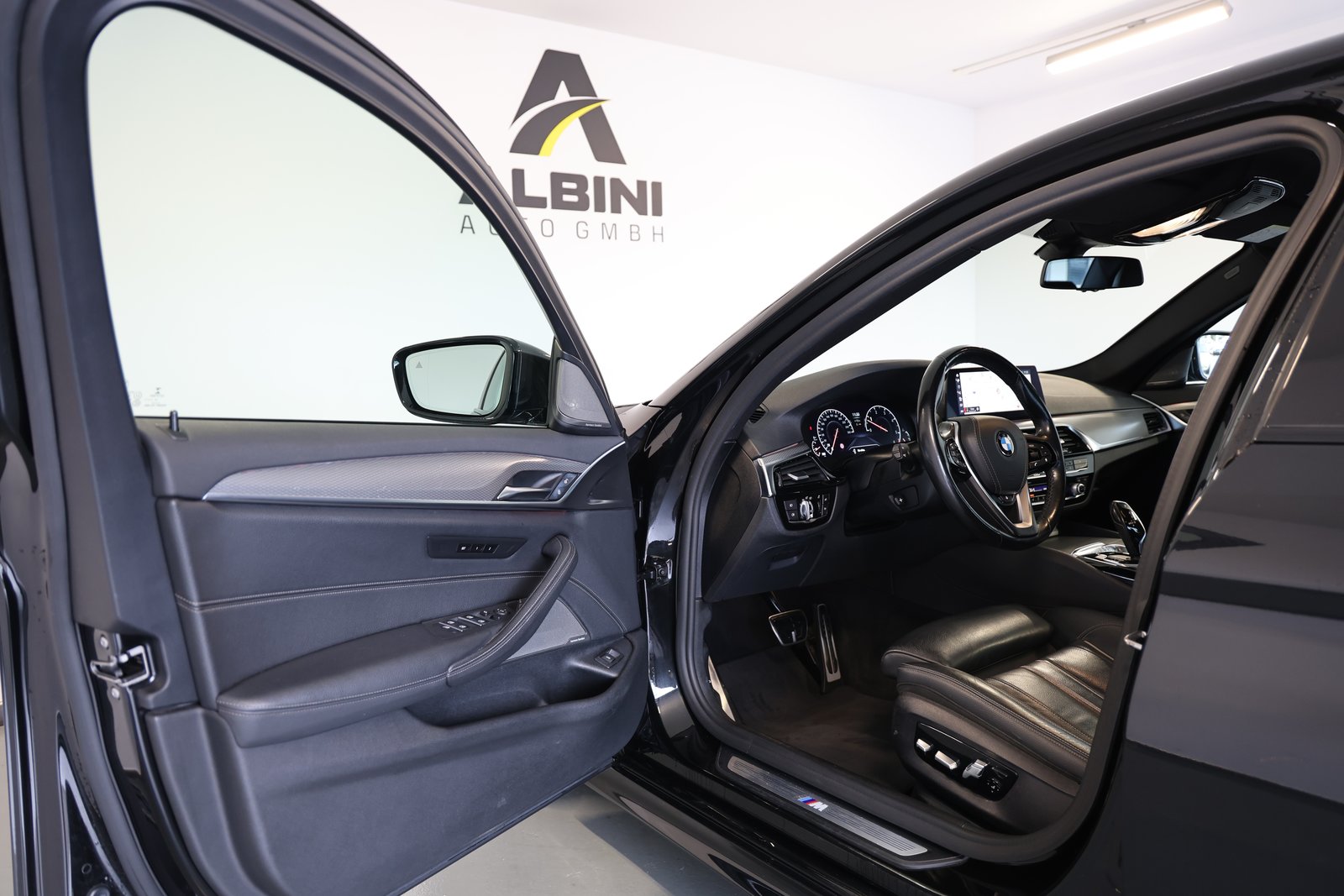 BMW 540d M-Sport Steptronic, Diesel, Occasion / Gebraucht, Automatik - 5