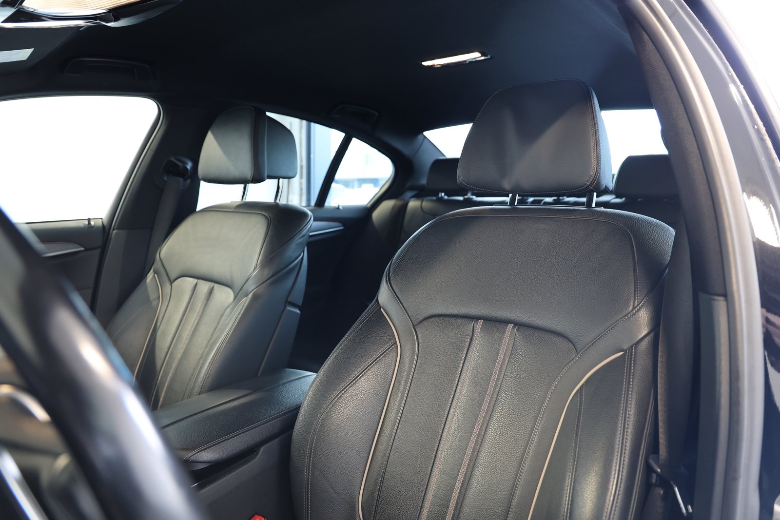 BMW 540d M-Sport Steptronic, Diesel, Occasion / Gebraucht, Automatik - 7