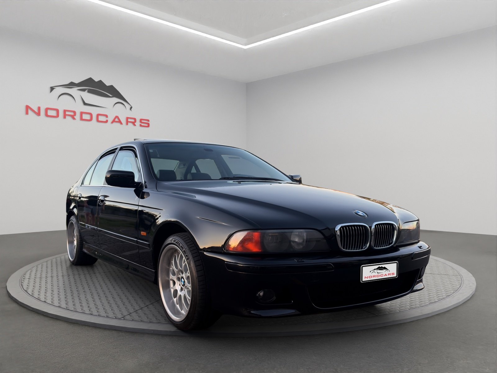 BMW 540i, Petrol, Second hand / Used, Manual - 7