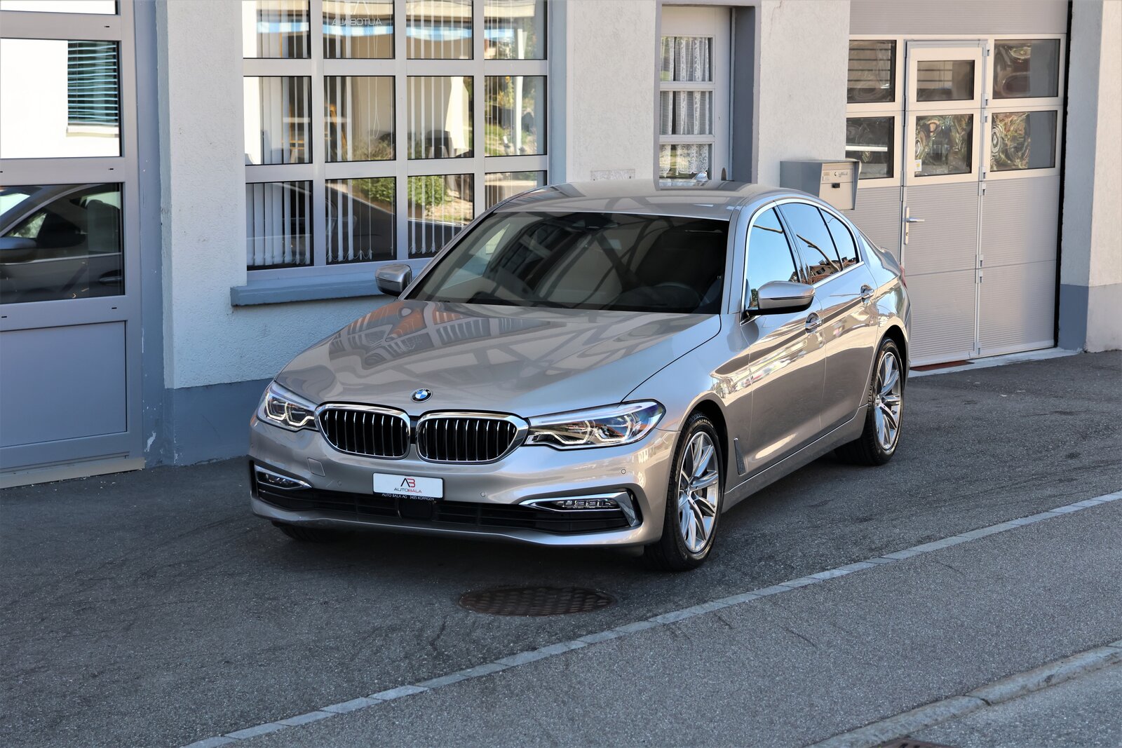 BMW 540i Luxury Line Steptronic