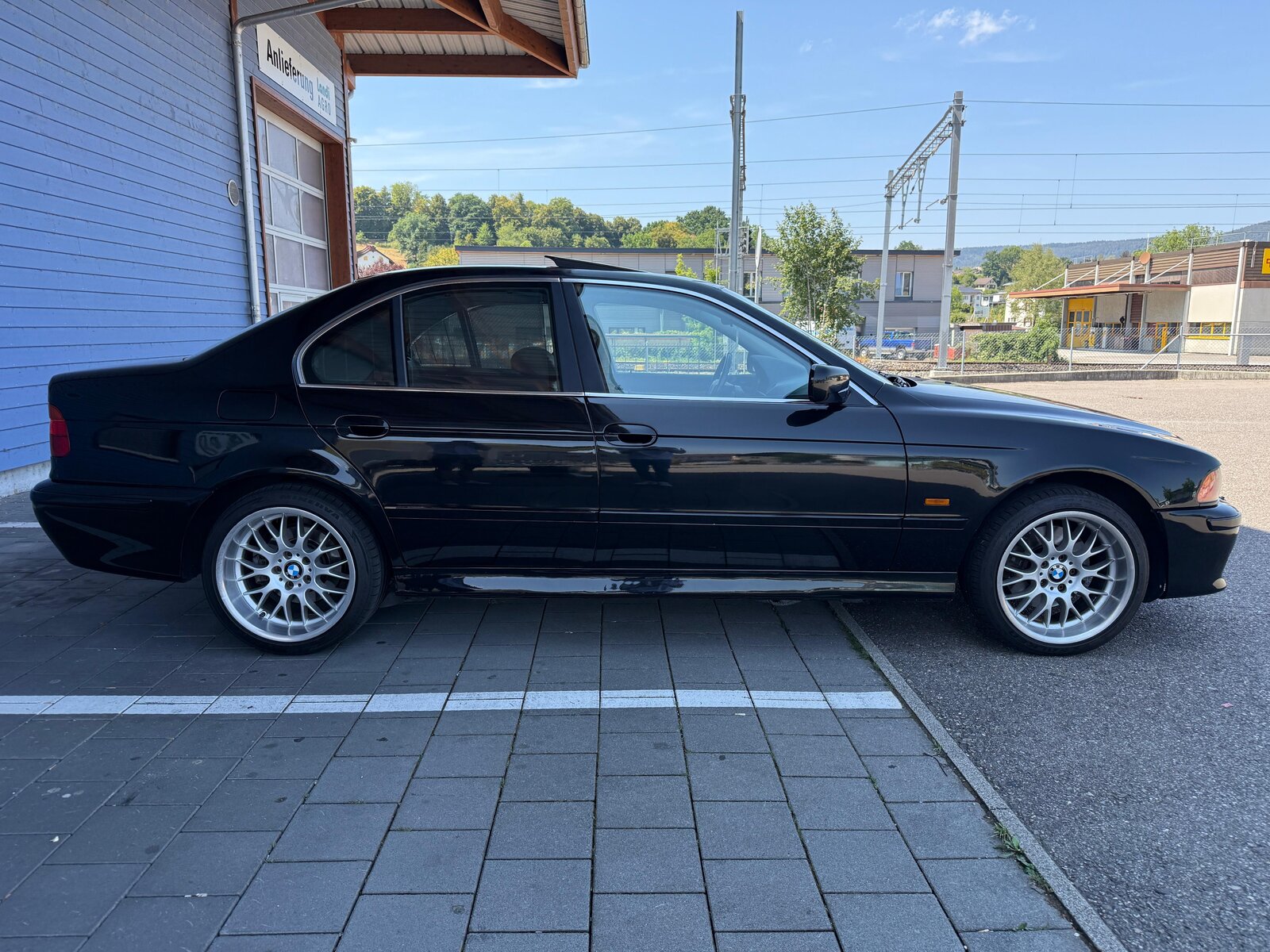 BMW 540i, Benzin, Occasion / Gebraucht, Automatik - 6