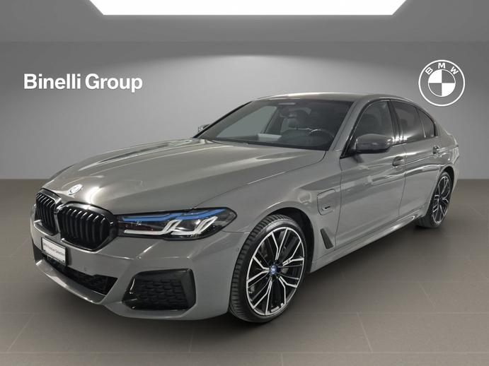 BMW 545e xDr Pure M Sport, Hybride Rechargeable Essence/Électricité, Occasion / Utilisé, Automatique