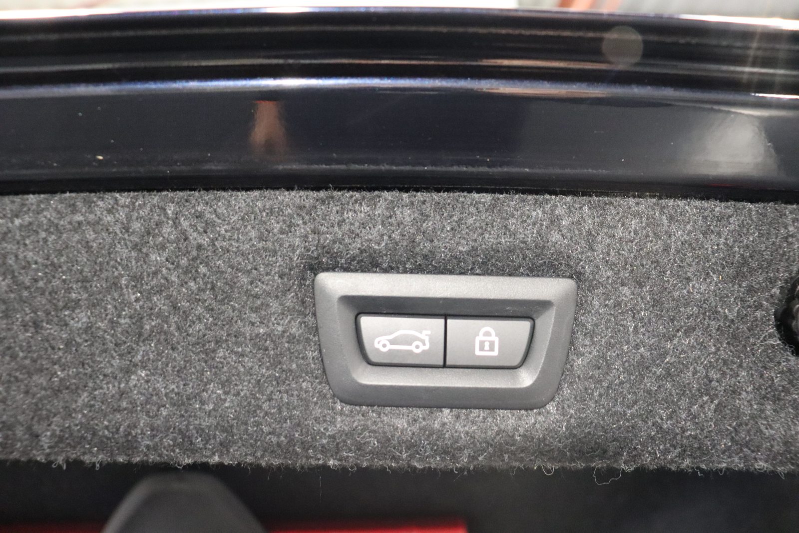 BMW 545e xDrive SAG, Plug-in-Hybrid Petrol/Electric, Second hand / Used, Automatic - 7