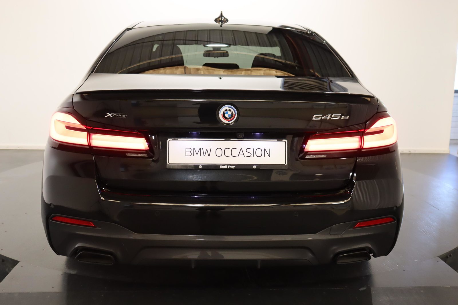 BMW 545e xDrive SAG, Hybride Rechargeable Essence/Électricité, Occasion / Utilisé, Automatique - 5