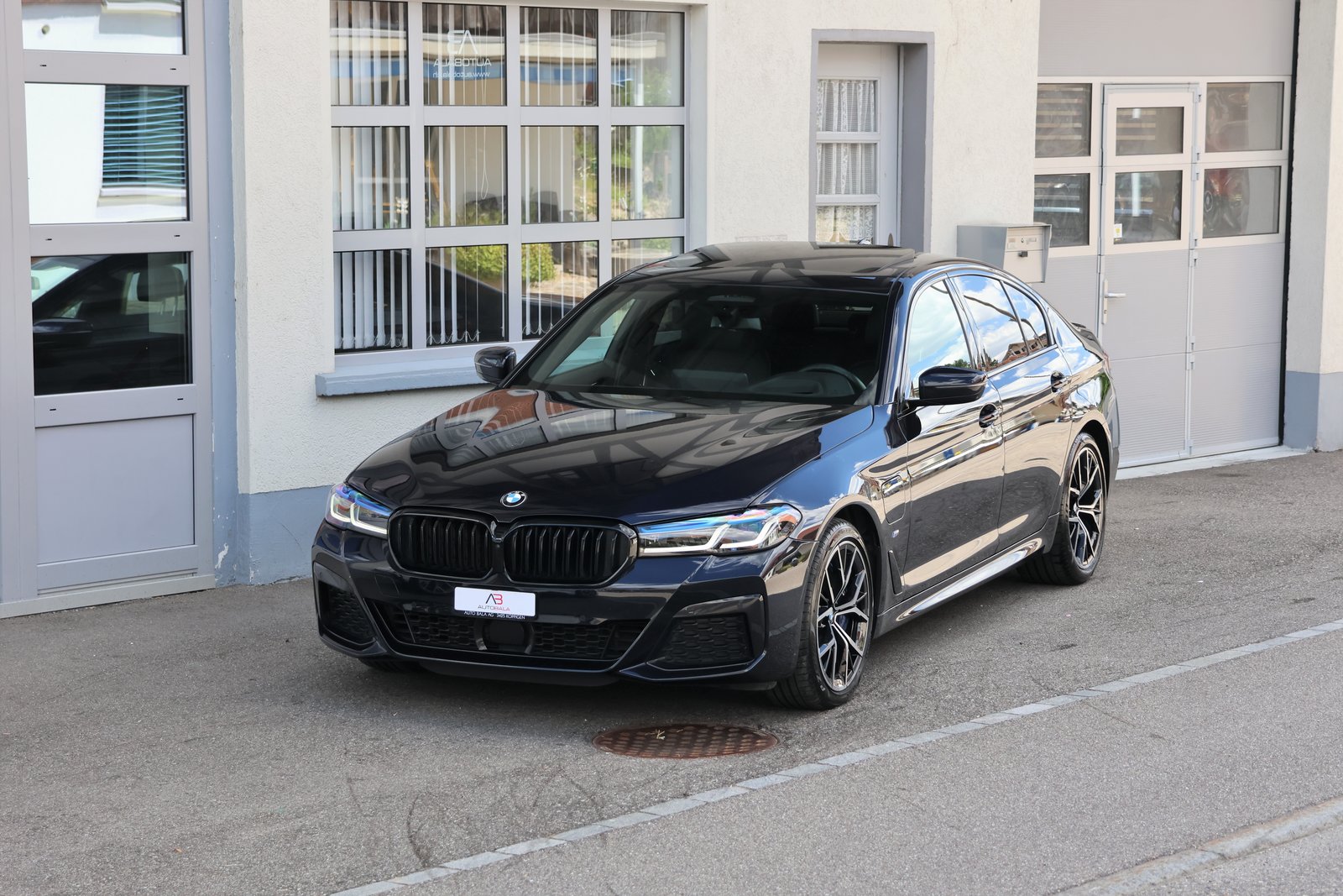 BMW 545e M Sport Steptronic