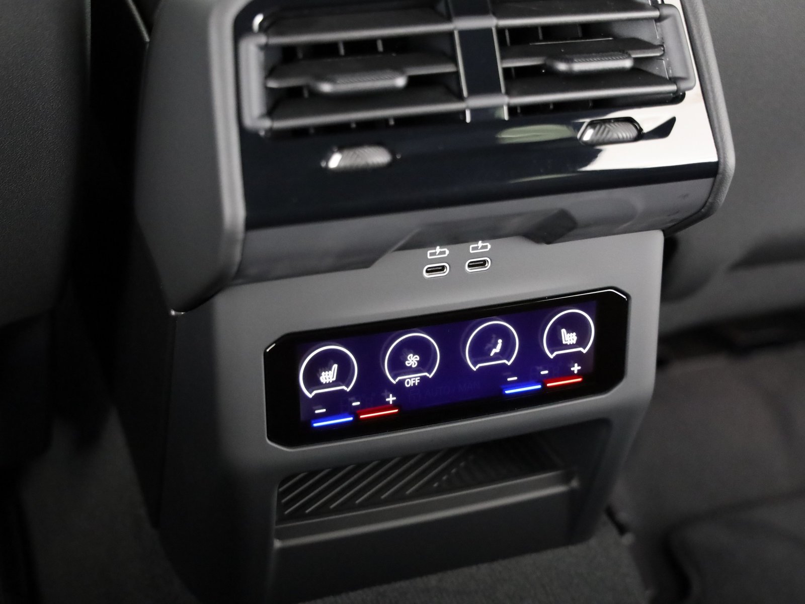 BMW 550e xDr M Sport Pro Tour, Hybride Rechargeable Essence/Électricité, Voiture nouvelle, Automatique - 7