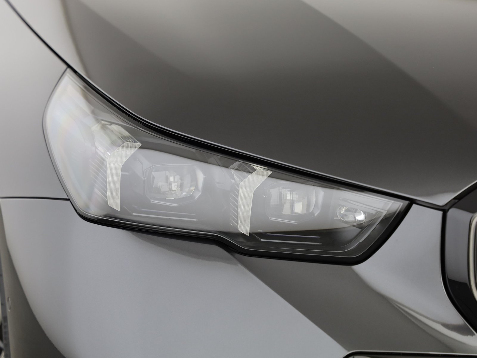 BMW 550e Touring, Plug-in-Hybrid Benzina/Elettrica, Auto nuove, Automatico - 6