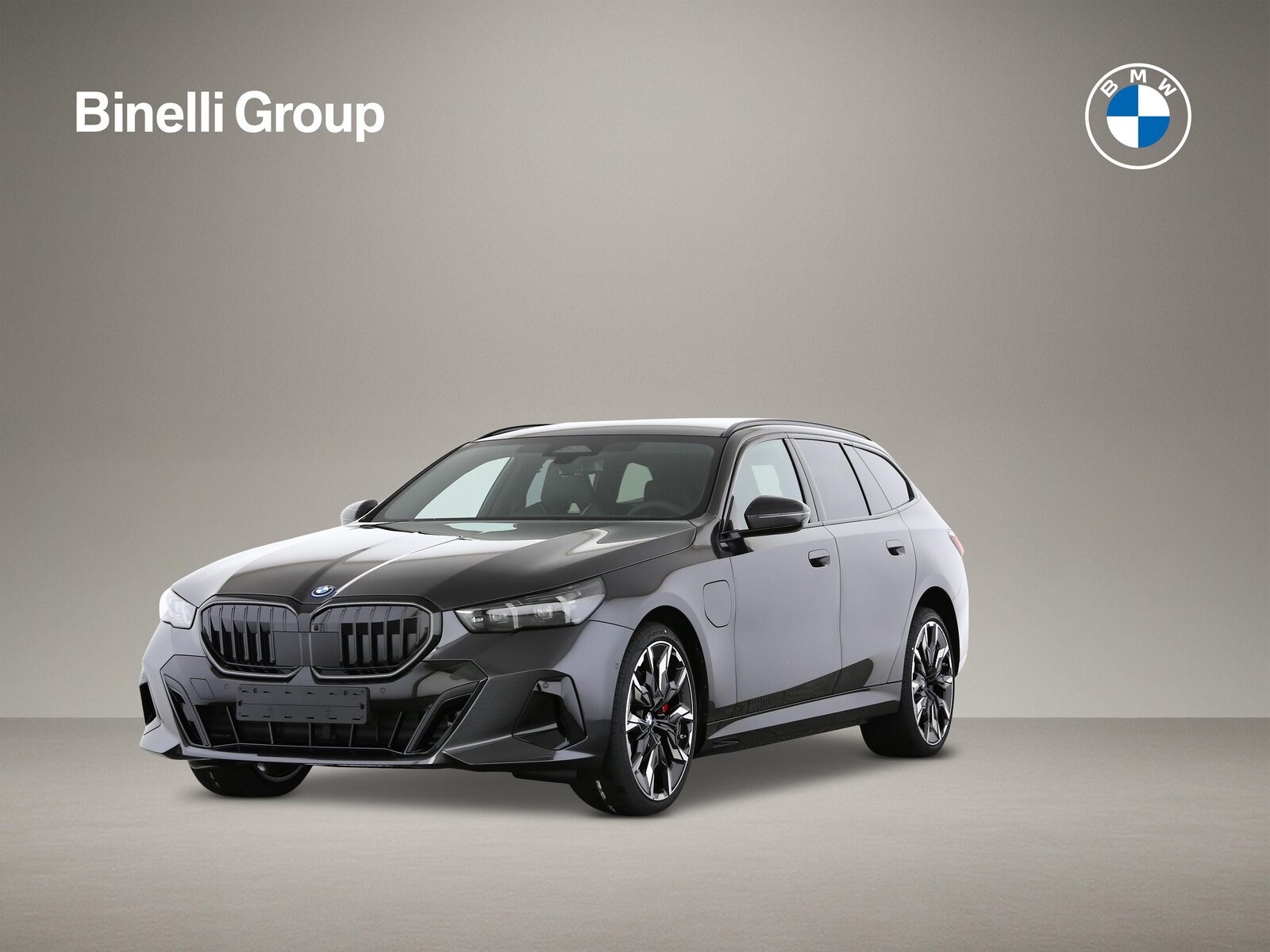BMW 550e xDrive Touring