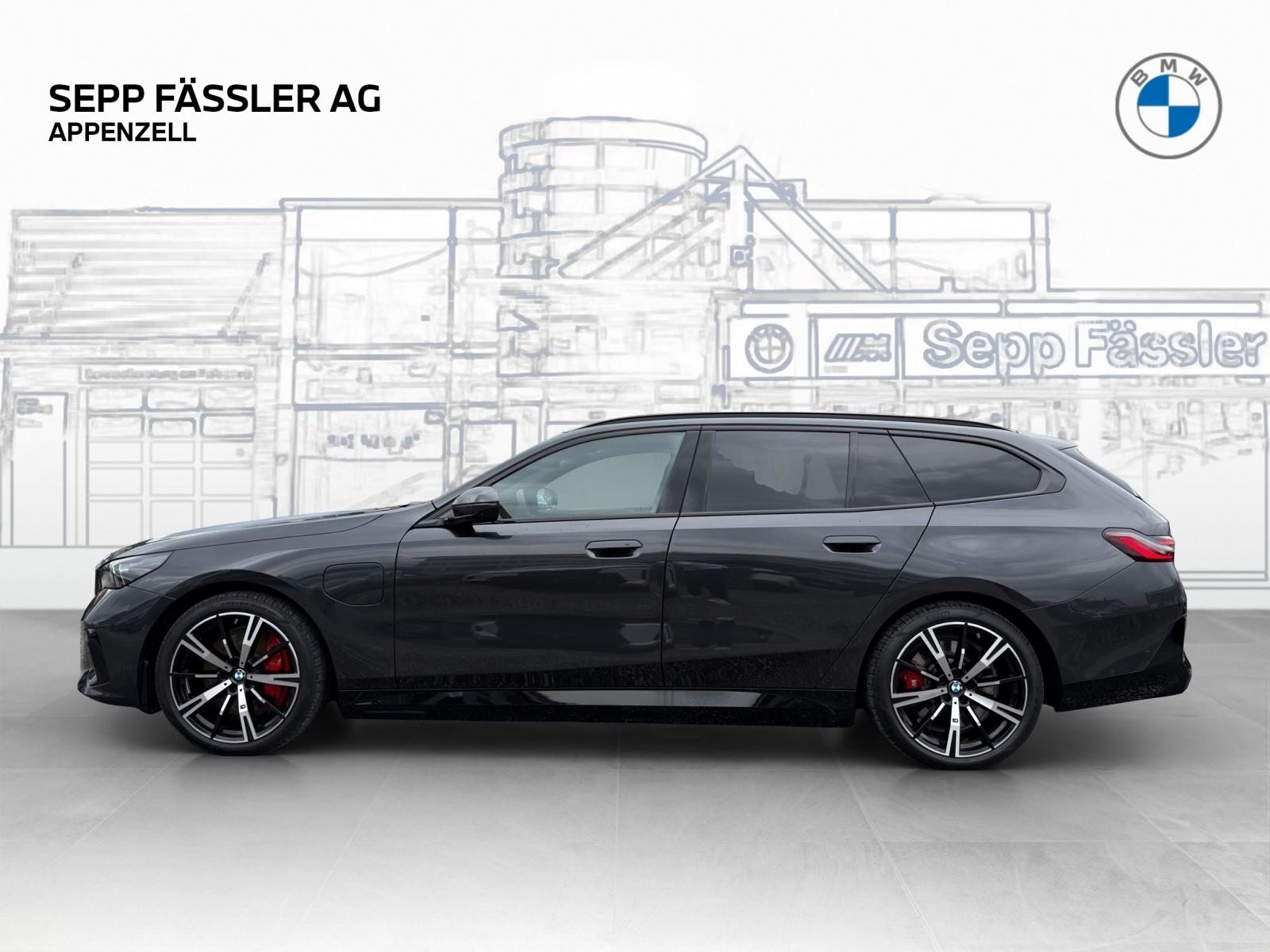 BMW 550e xDrive Touring, Plug-in-Hybrid Benzin/Elektro, Occasion / Gebraucht, Automatik - 2