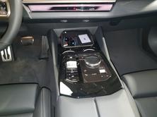BMW 550e xDr. M Sport Pro St., Plug-in-Hybrid Benzin/Elektro, Neuwagen, Automat - 4
