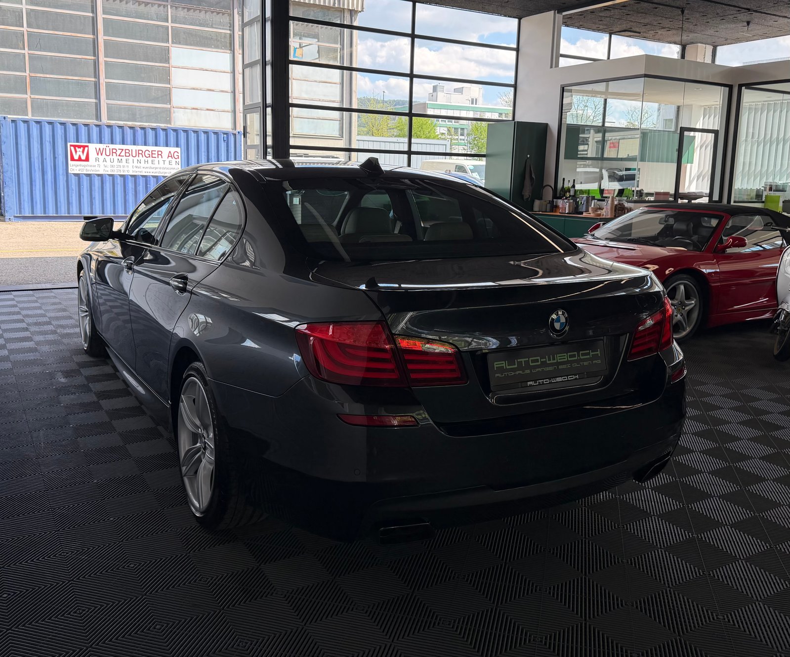 BMW 550i Steptronic I M-SPORTPAKET, Benzin, Occasion / Gebraucht, Automatik - 5