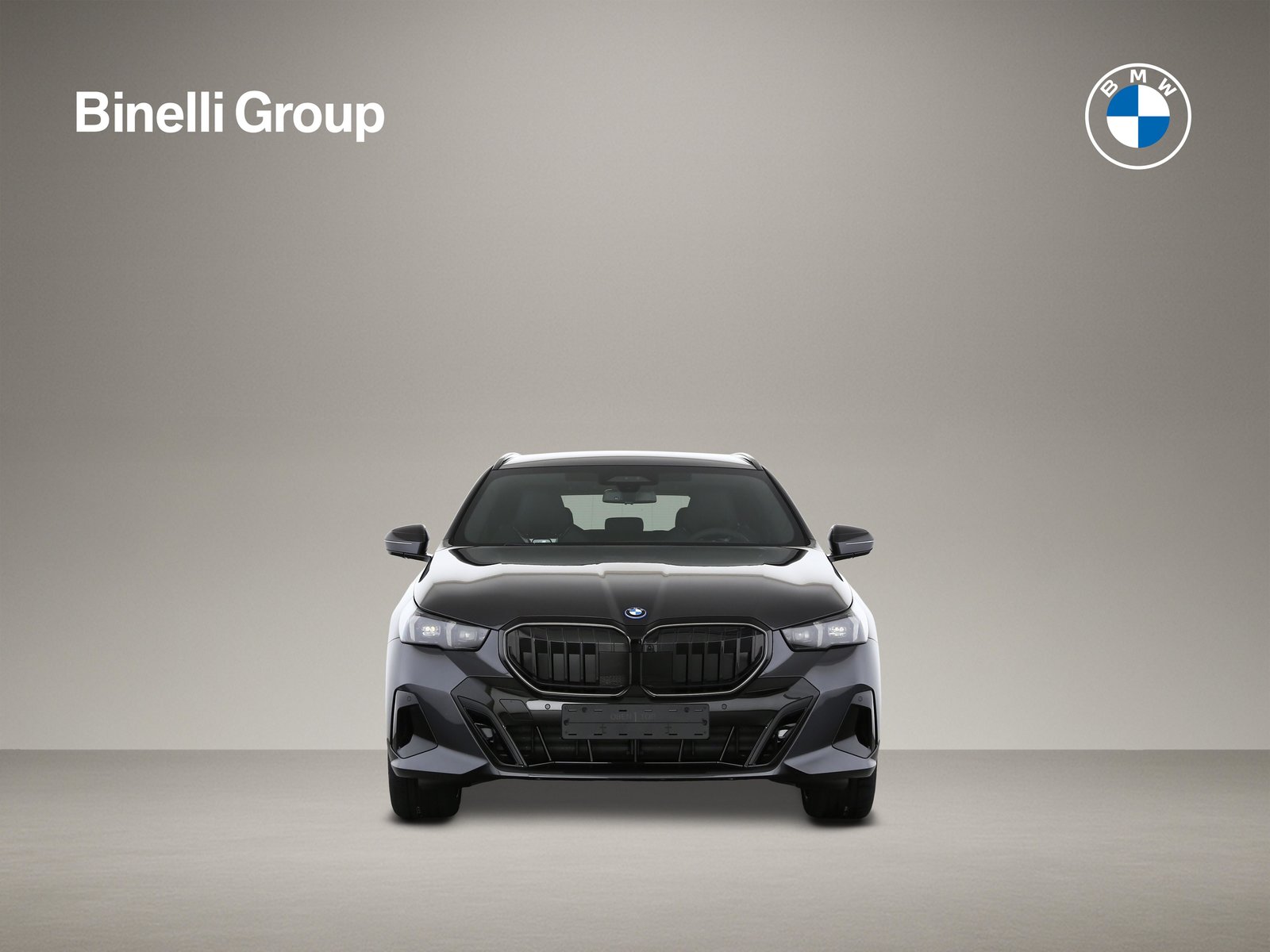 BMW 550e Touring, Plug-in-Hybrid Benzin/Elektro, Neuwagen, Automatik - 5