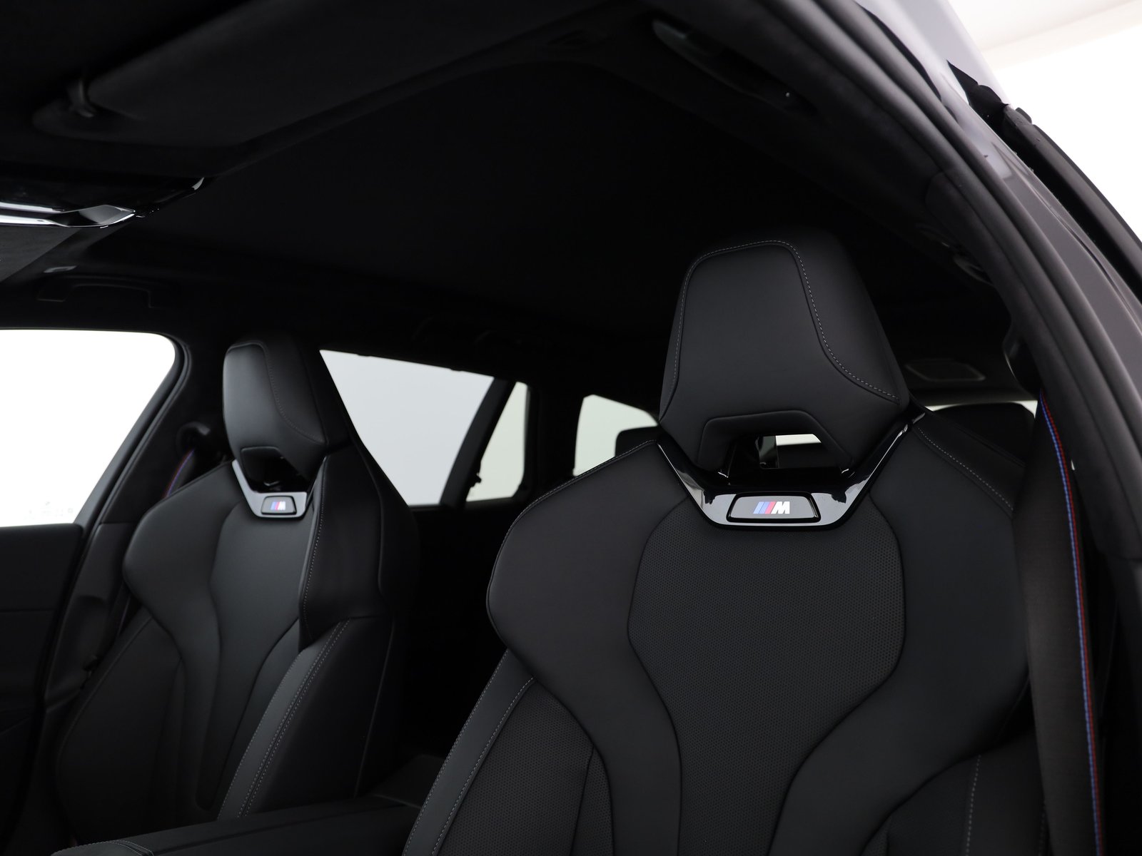 BMW 550e Touring, Plug-in-Hybrid Benzin/Elektro, Neuwagen, Automatik - 7