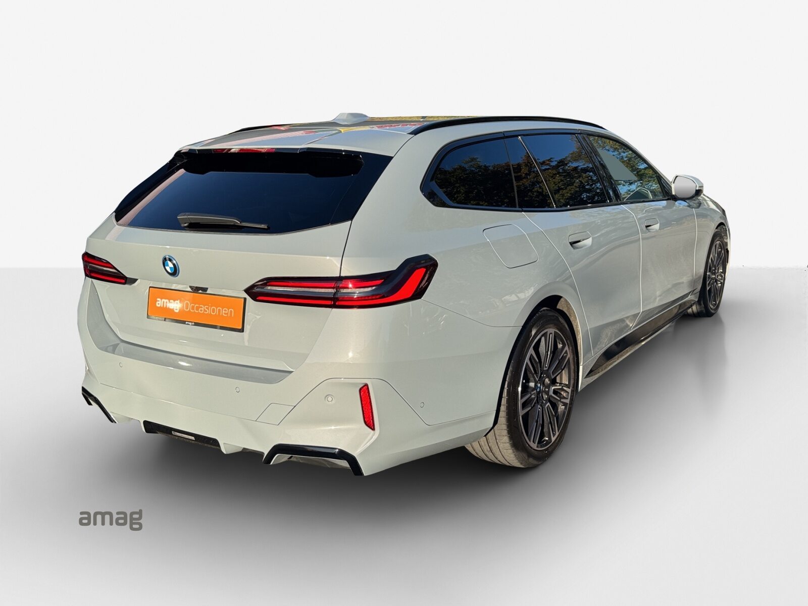 BMW 550e xDr M Sport Pro Tour, Voll-Hybrid Benzin/Elektro, Occasion / Gebraucht, Automatik - 5