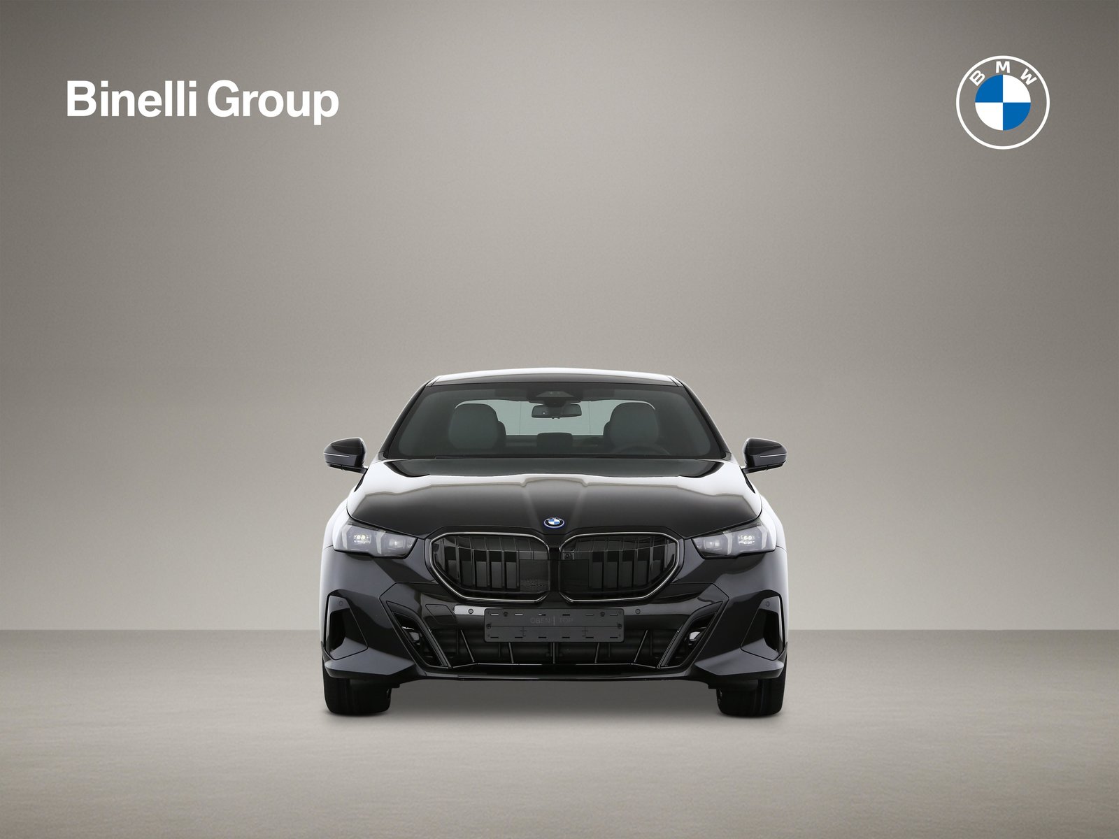 BMW 550e, Plug-in-Hybrid Benzina/Elettrica, Auto nuove, Automatico - 5