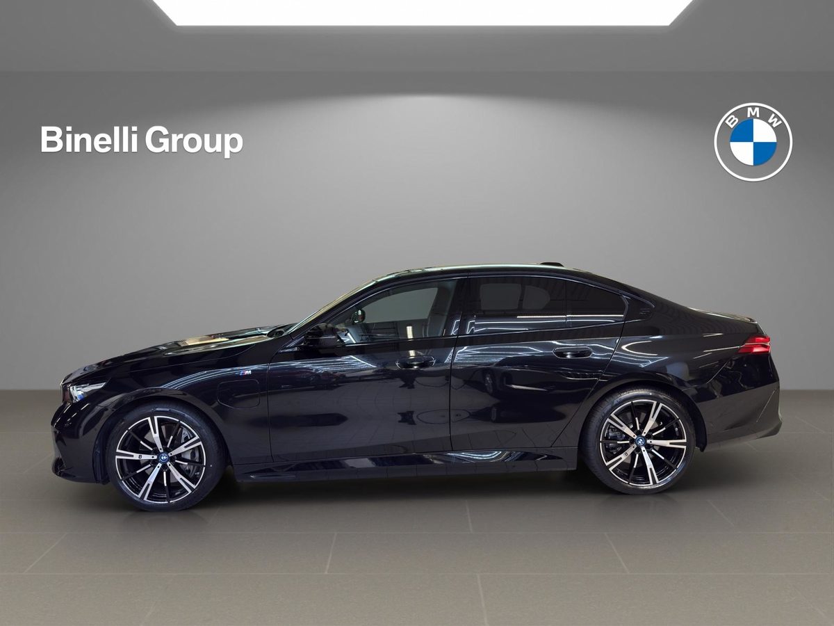 BMW 550e xDrive M Sport, Plug-in-Hybrid Benzin/Elektro, Occasion / Gebraucht, Automatik - 2