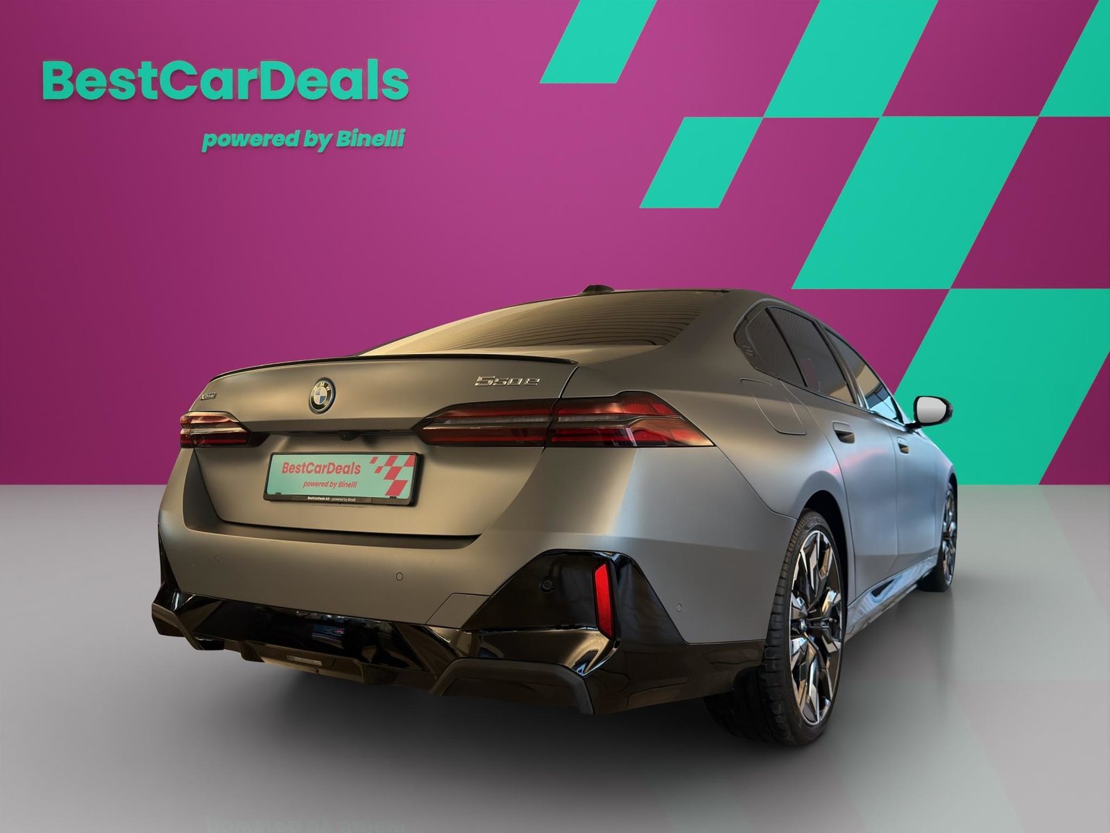 BMW 550e xDrive, Plug-in-Hybrid Benzina/Elettrica, Occasioni / Usate, Automatico - 3