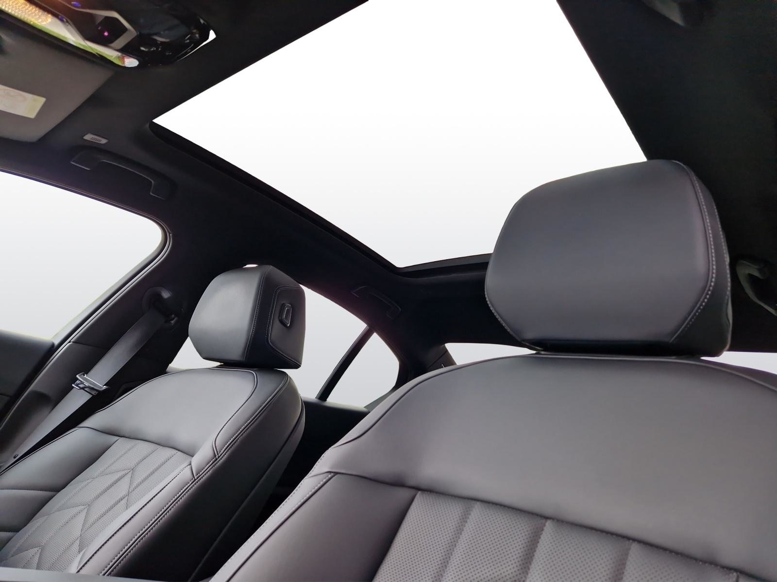 BMW 550e xDrive Limousine M Sport, Plug-in-Hybrid Benzin/Elektro, Occasion / Gebraucht, Automatik - 4