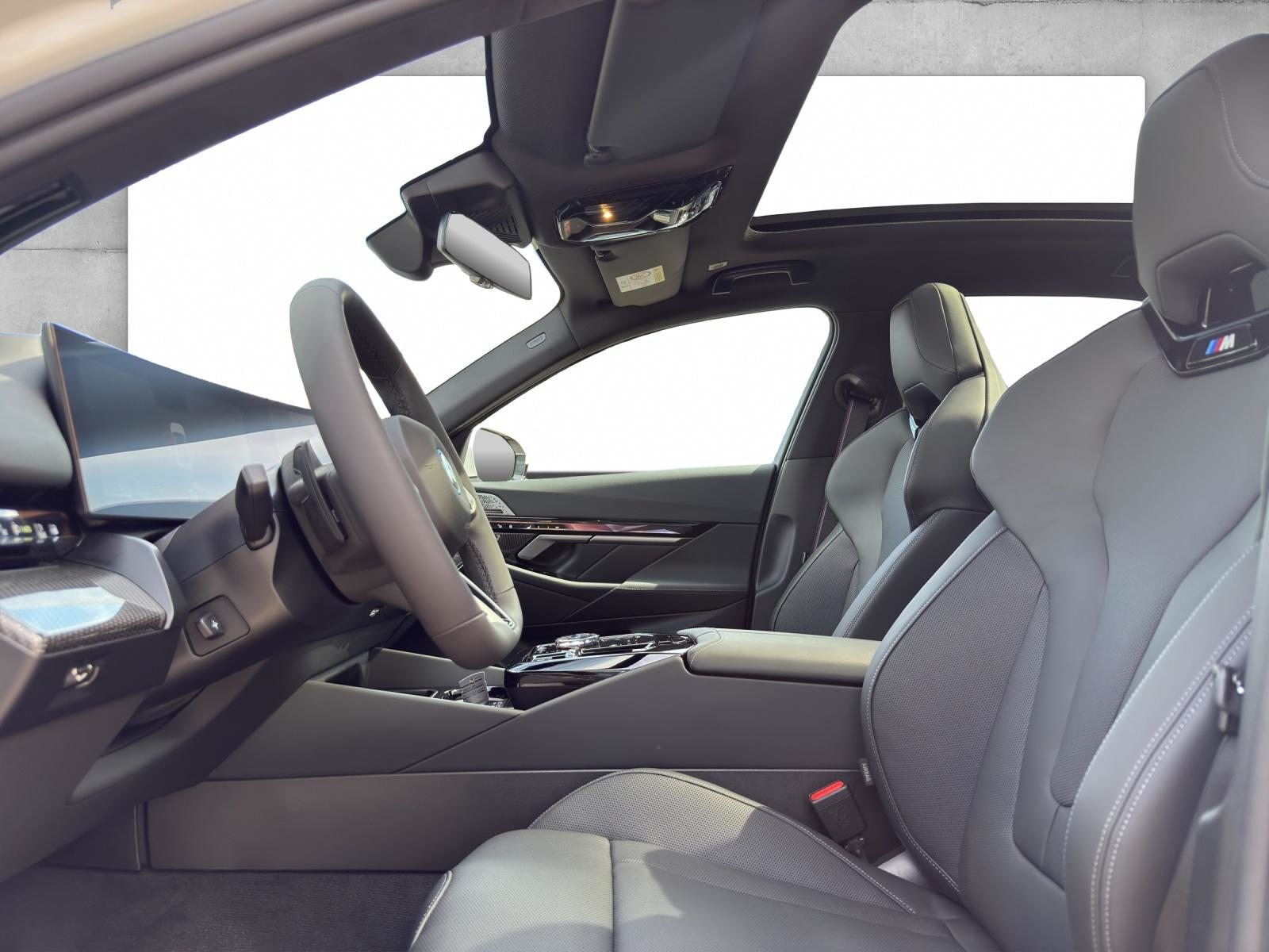 BMW 550e xDrive ///M Sportpaket Pro, Plug-in-Hybrid Petrol/Electric, Ex-demonstrator, Automatic - 2