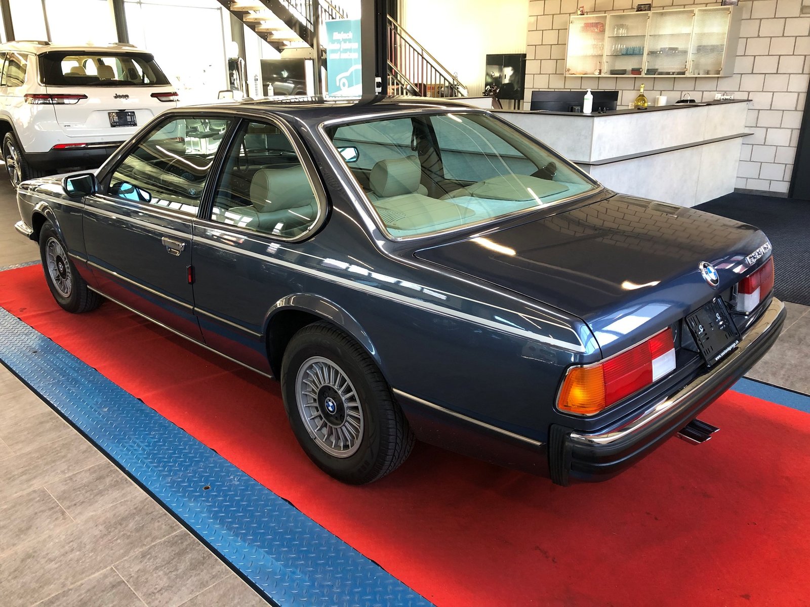 BMW 633 CSI, Petrol, Second hand / Used, Automatic - 7