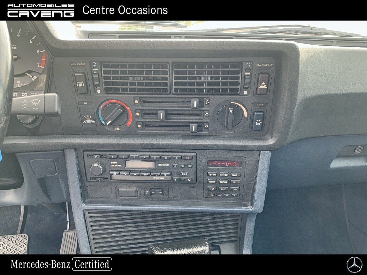 BMW 635CSi A, Essence, Occasion / Utilisé, Automatique - 5