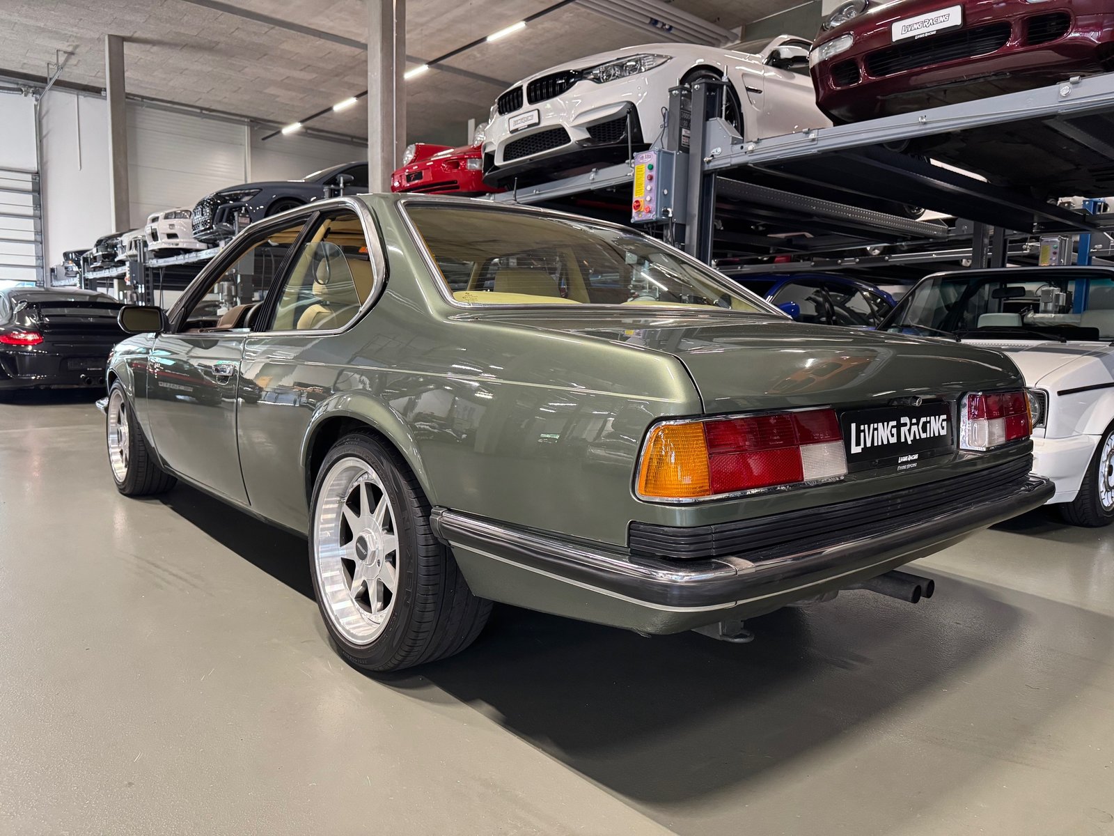 BMW 635 CSI, Essence, Occasion / Utilisé, Manuelle - 3