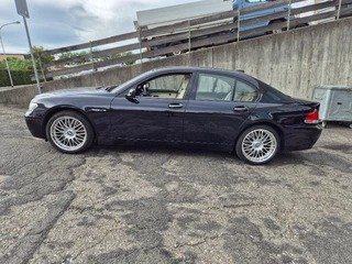 BMW 635 760i V12