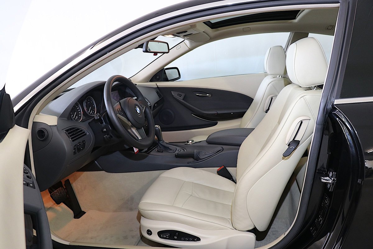 BMW 645i Coupé, Essence, Occasion / Utilisé, Automatique - 6