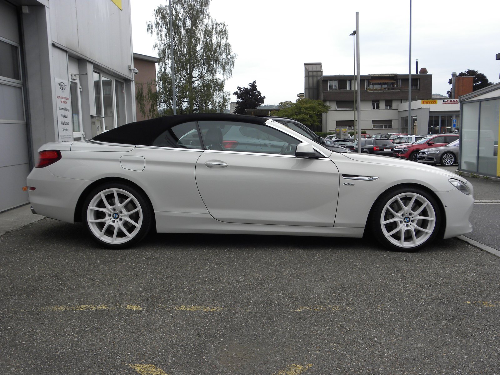 BMW 650i Cabrio, Benzina, Occasioni / Usate, Automatico - 4