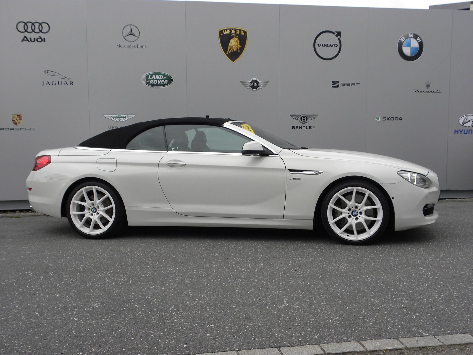 BMW 650i Cabrio, Benzina, Occasioni / Usate, Automatico - 5
