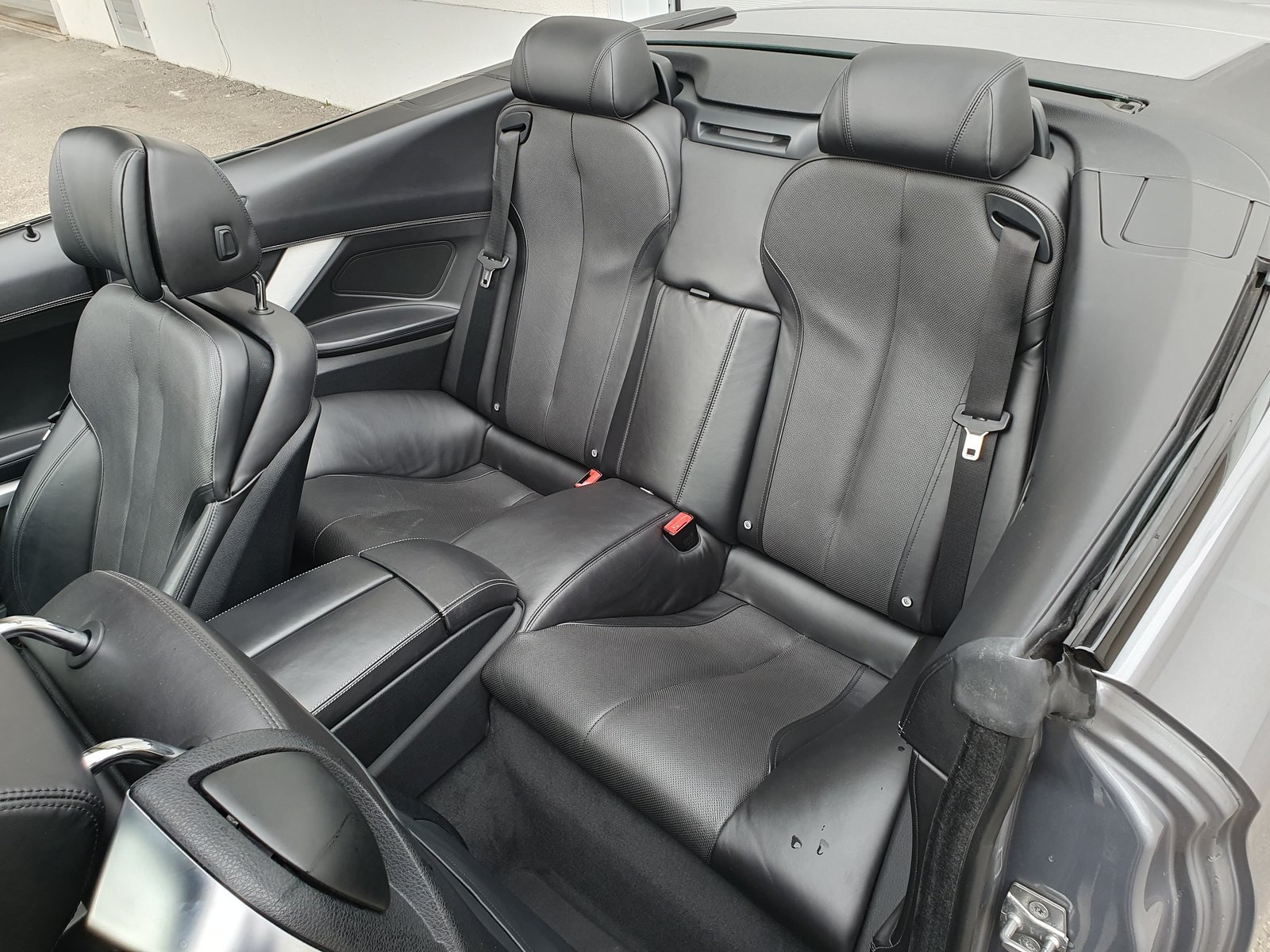 BMW 650i Cabrio, Petrol, Second hand / Used, Automatic - 7