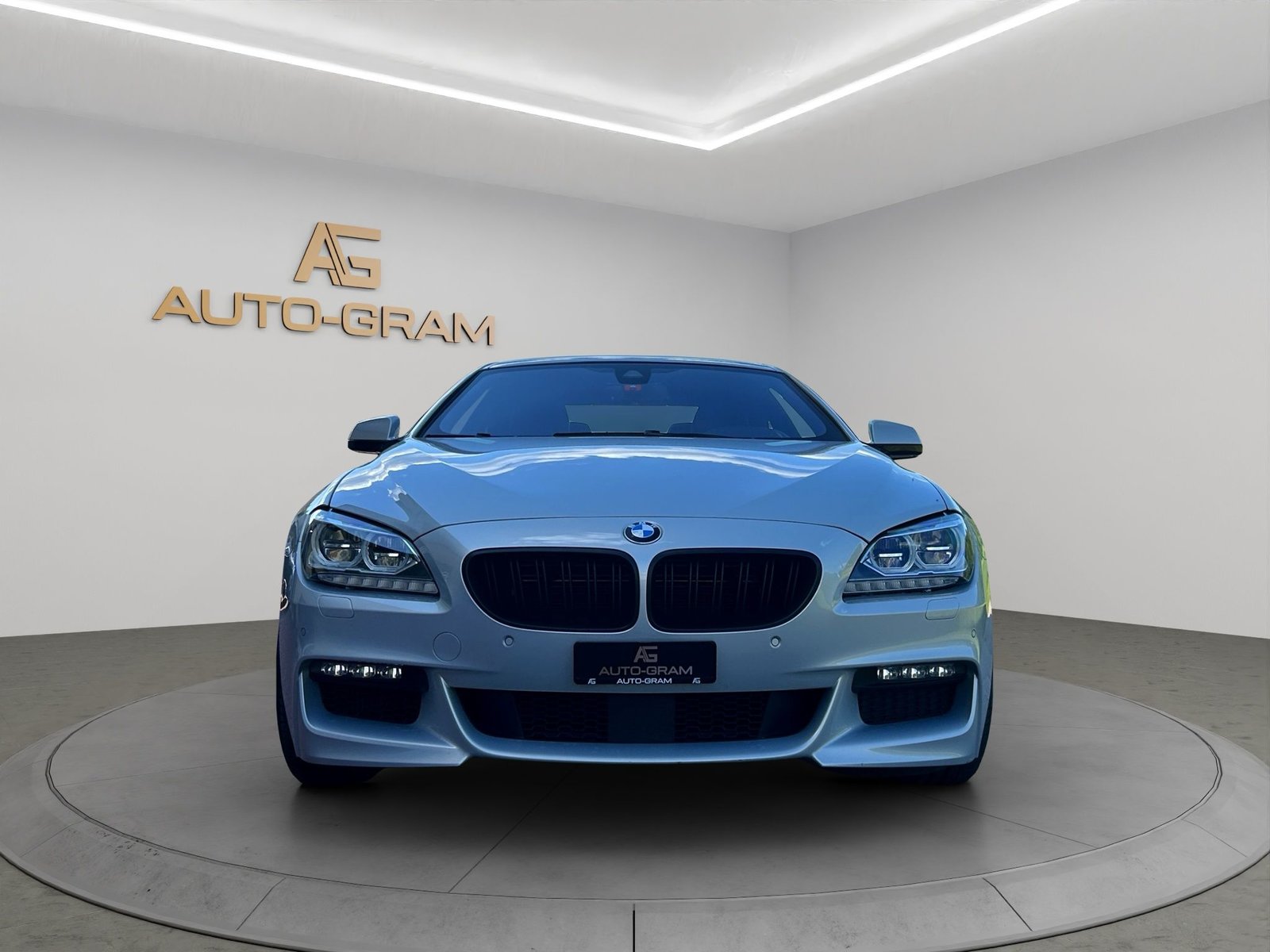 BMW 650i Coupé, Essence, Occasion / Utilisé, Automatique - 2