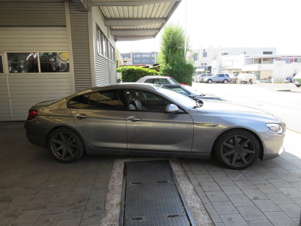 BMW 6er Reihe F06 Gran Coupé 650i xDrive, Benzin, Occasion / Gebraucht, Automatik - 3