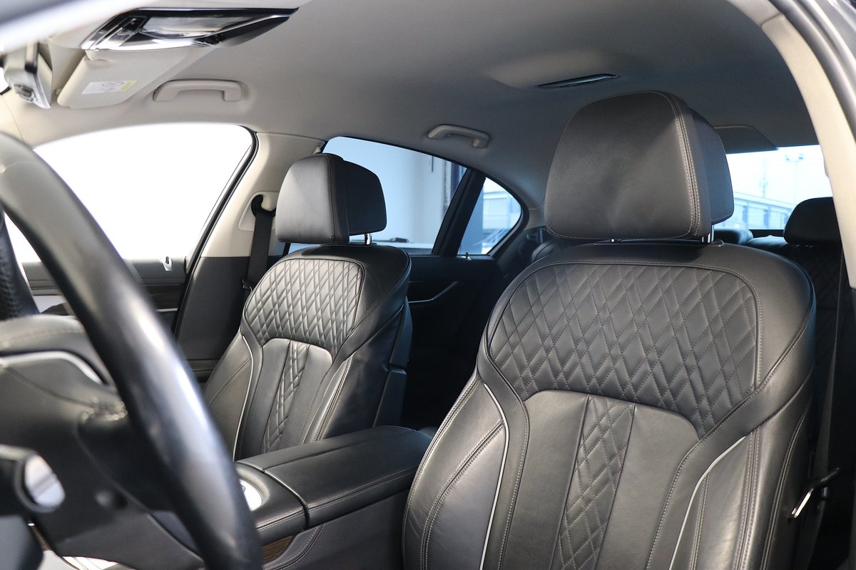 BMW 730d Steptronic, Diesel, Occasion / Utilisé, Automatique - 7