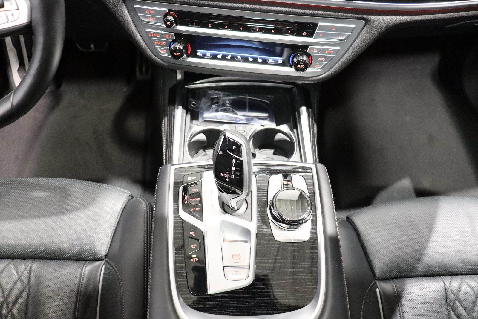 BMW 730d xDrive SAG, Mild-Hybrid Diesel/Electric, Second hand / Used, Automatic - 3