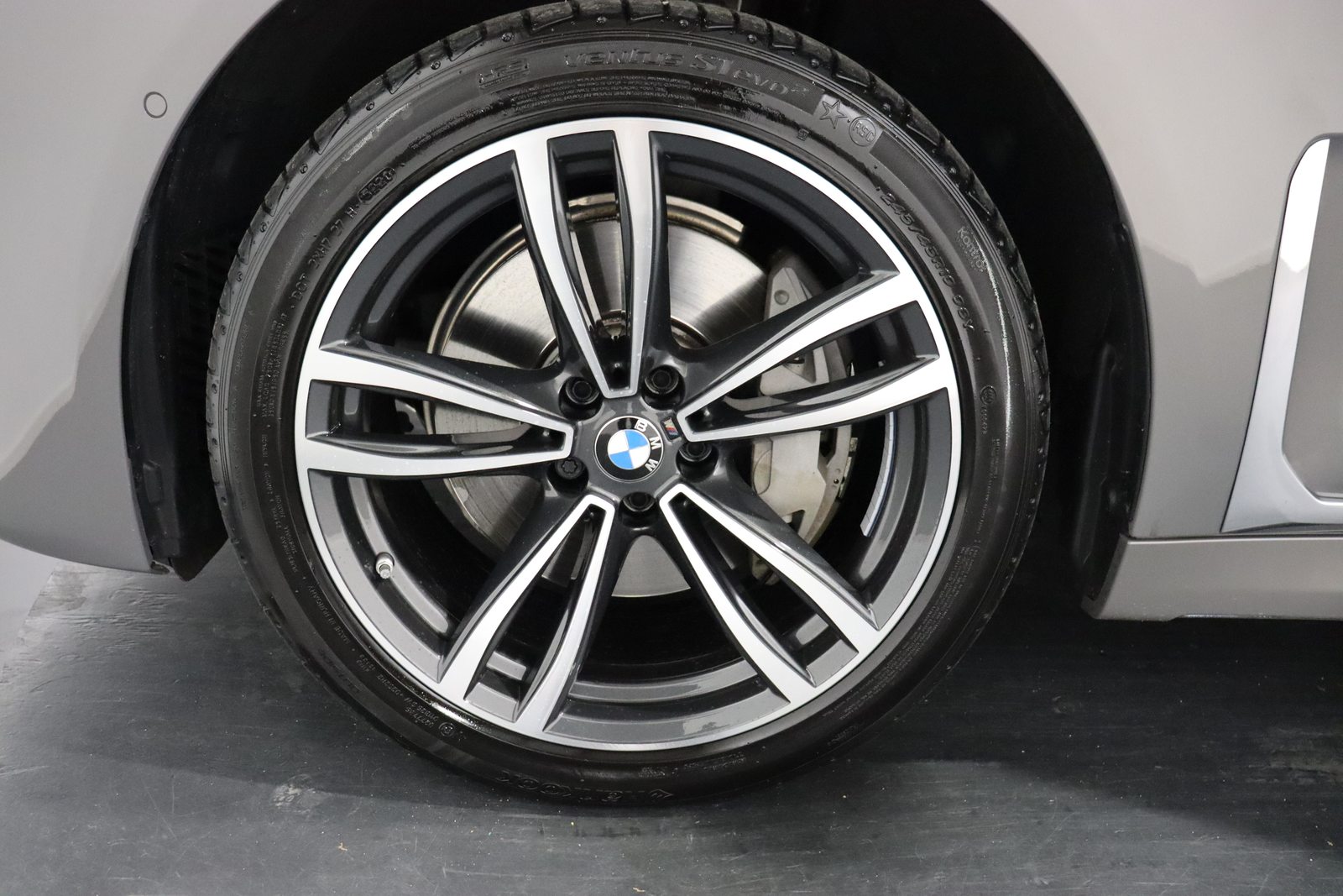 BMW 730d xDrive SAG, Mild-Hybrid Diesel/Electric, Second hand / Used, Automatic - 7
