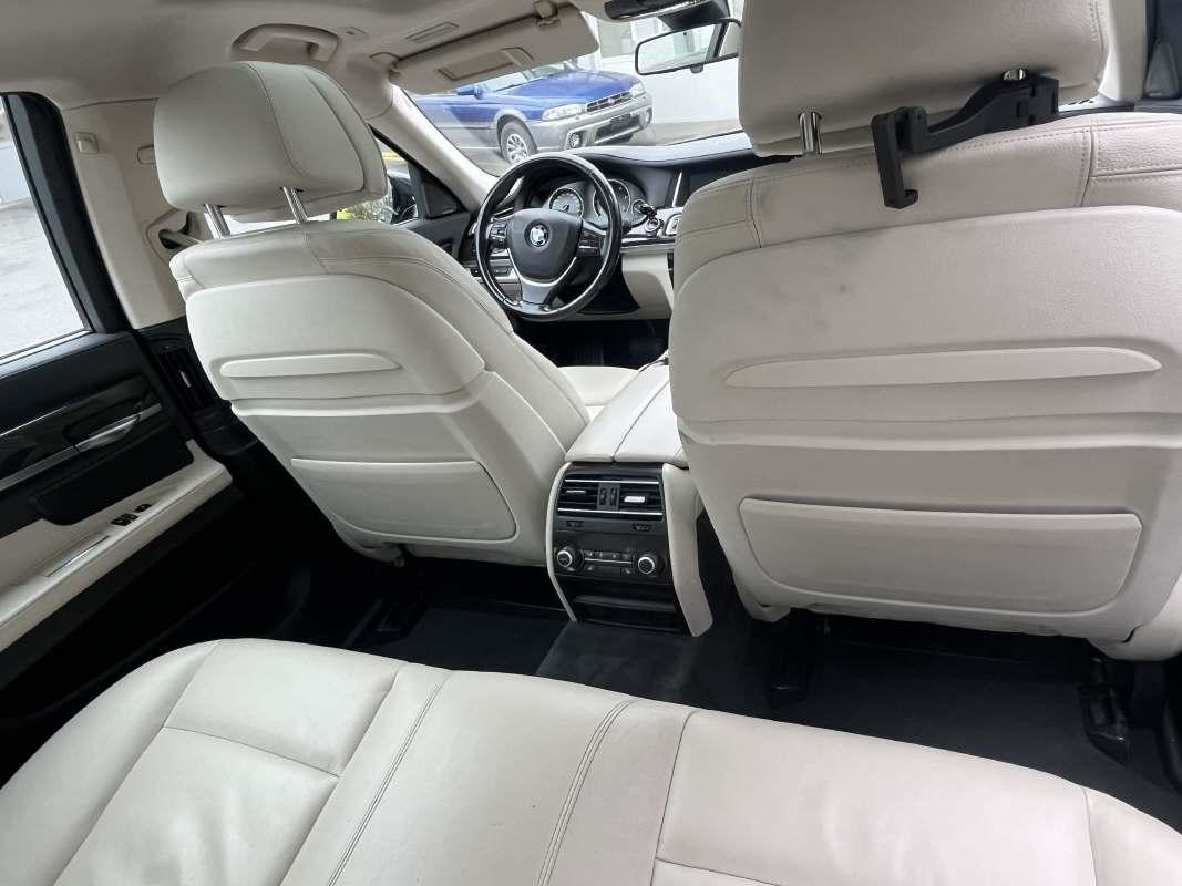 BMW 730d xDrive, Diesel, Occasion / Gebraucht, Automatik - 6