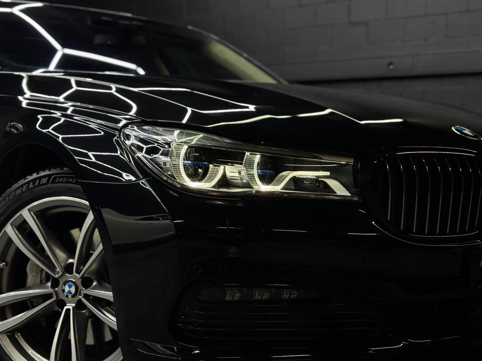 BMW 740Le iPerformance Steptronic, Plug-in-Hybrid Petrol/Electric, Second hand / Used, Automatic - 4