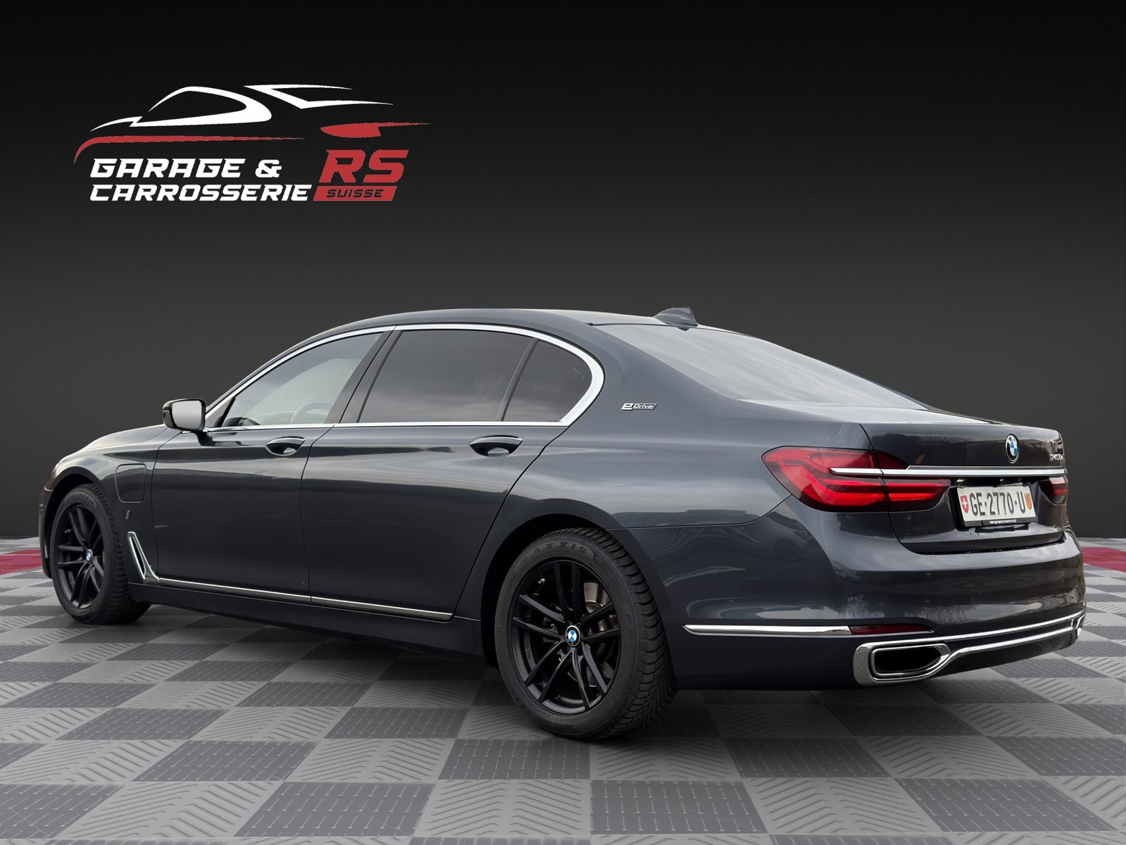 BMW 740Le iPerformance Steptronic, Plug-in-Hybrid Petrol/Electric, Second hand / Used, Automatic - 3