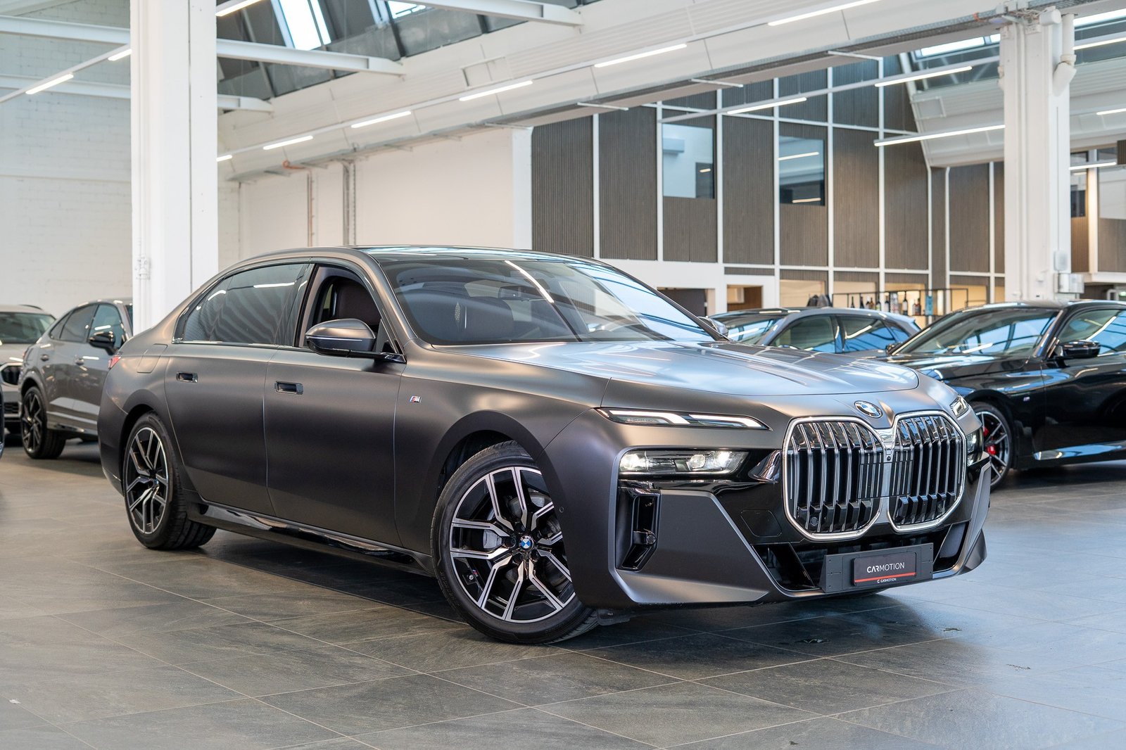 BMW 740d / Theatre Screen / 360 Kamera / Bowers Wili, Diesel, Occasion / Gebraucht, Automatik - 4