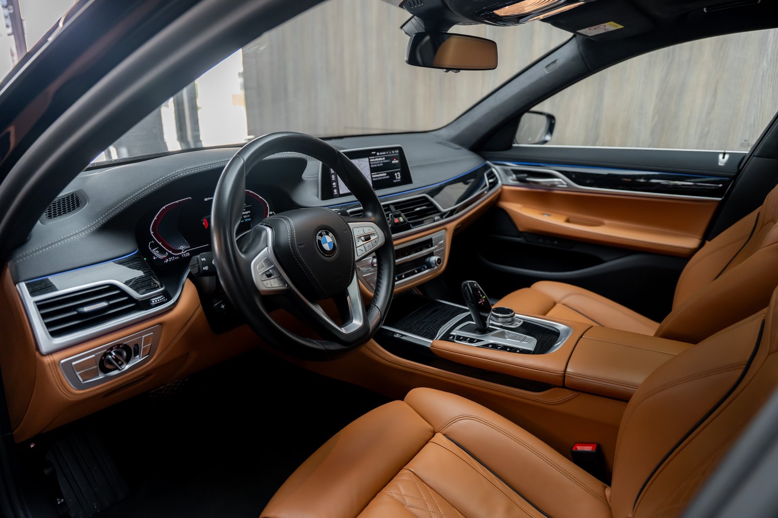 BMW 745Le Steptronic, Full-Hybrid Petrol/Electric, Second hand / Used, Automatic - 4