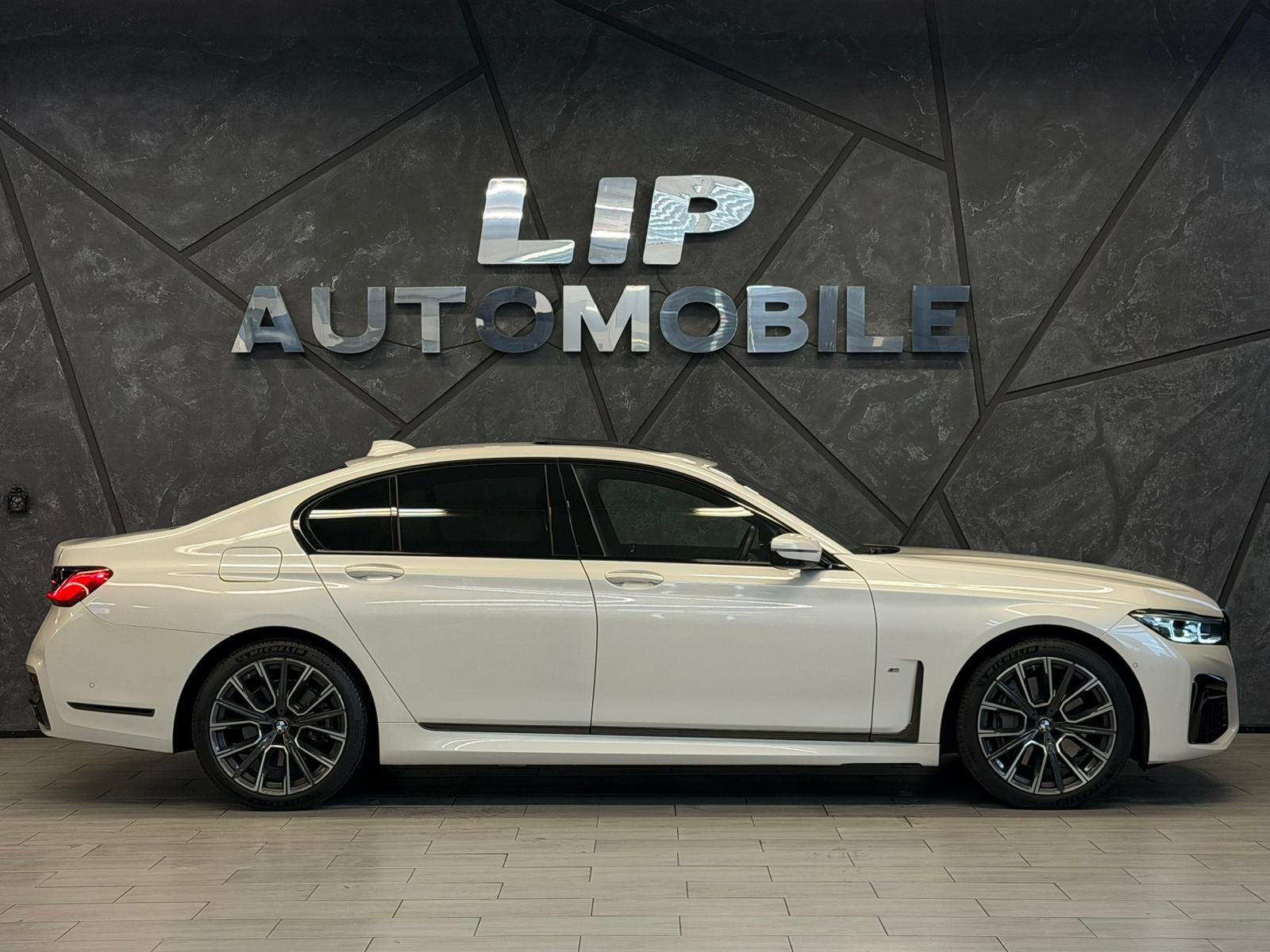 BMW 745Le M Sport Steptronic, Voll-Hybrid Benzin/Elektro, Occasion / Gebraucht, Automatik - 4