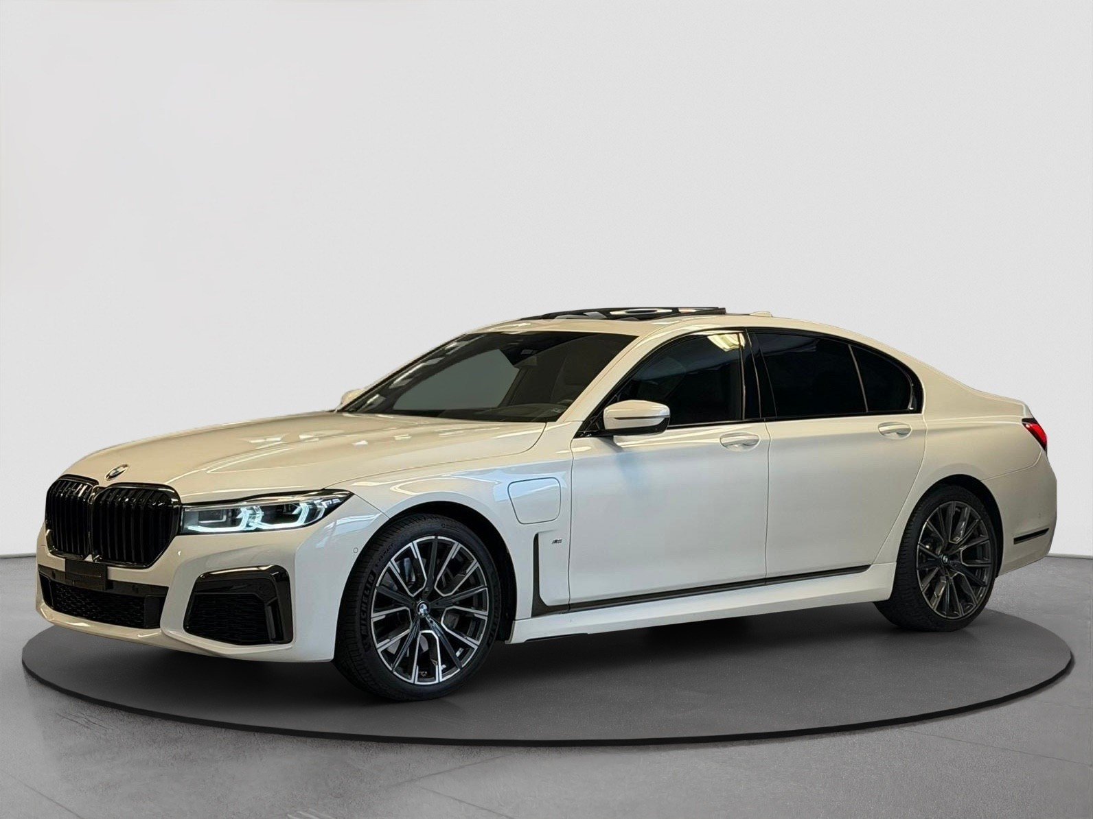 BMW 745Le Steptronic